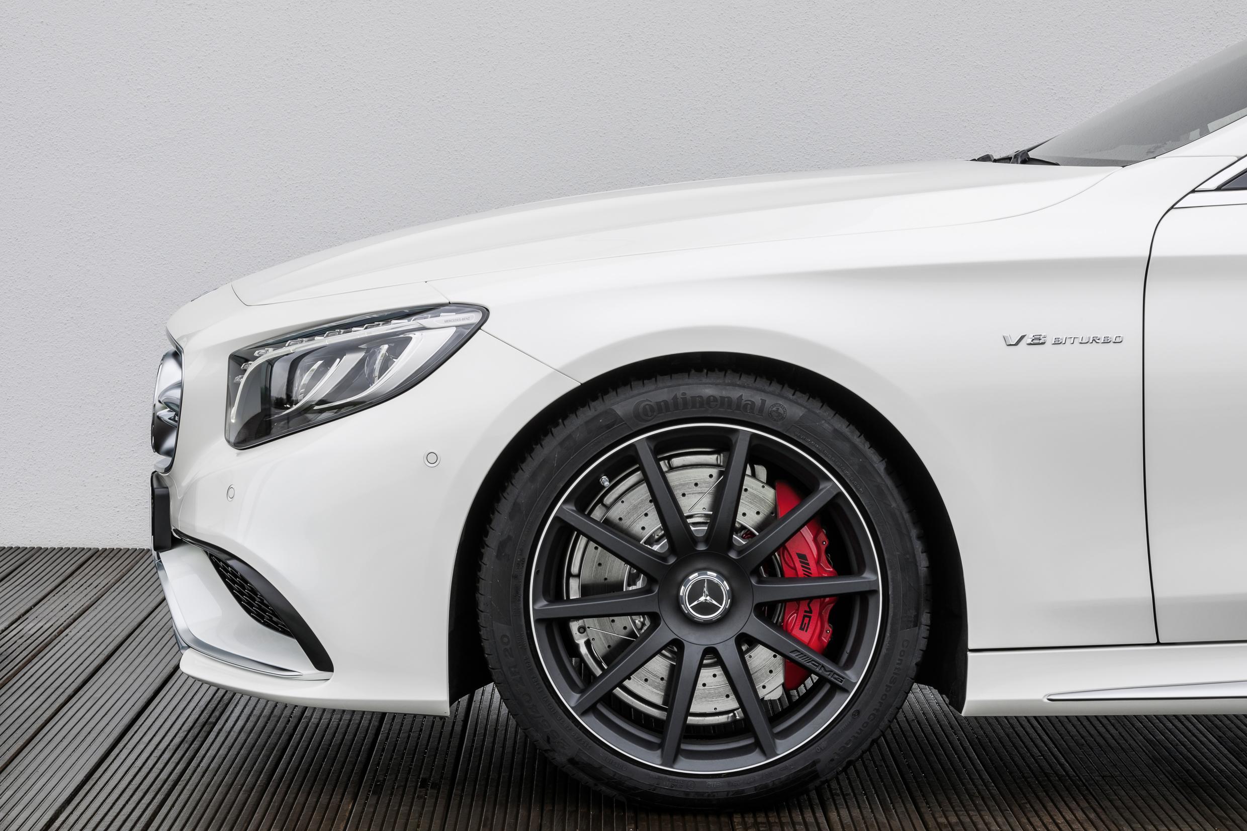 2015-S63-AMG-4MATIC-Coupe-16