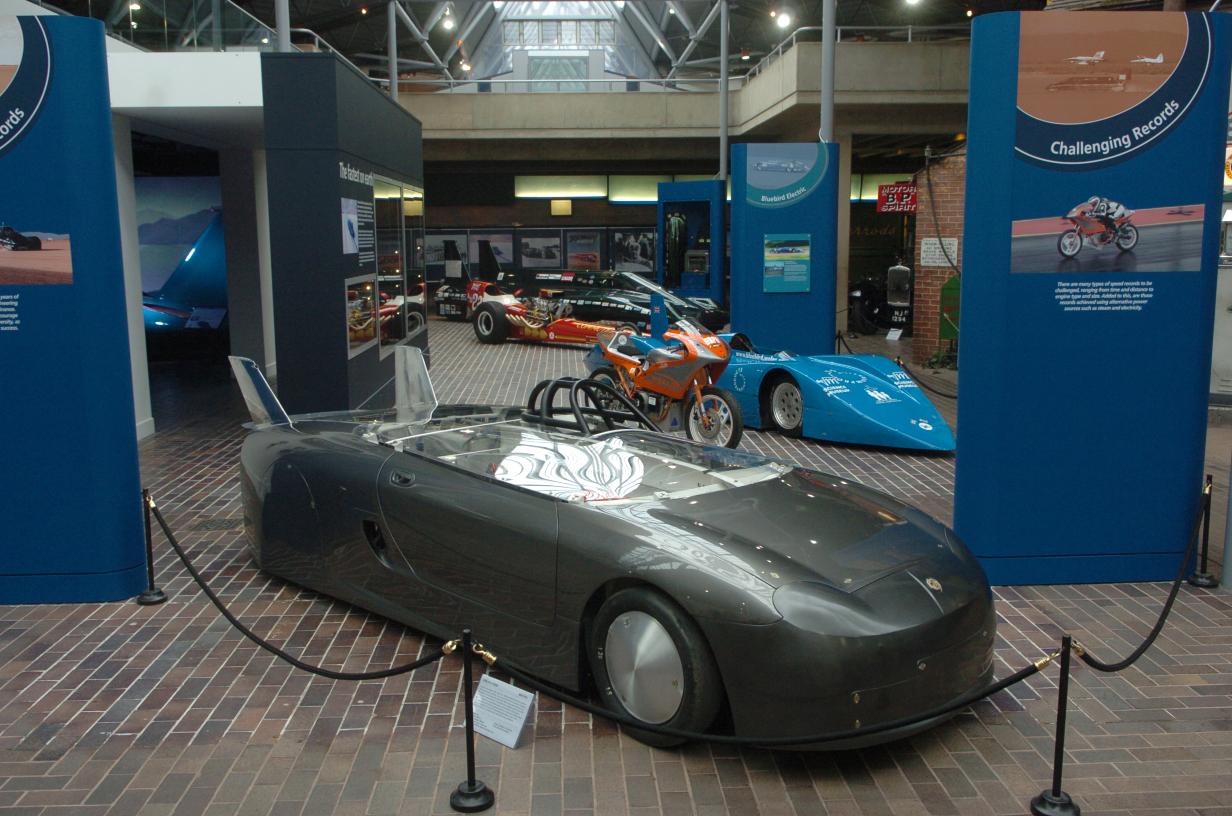 Exhibition of alterenative Land Speed Vehicles (b)