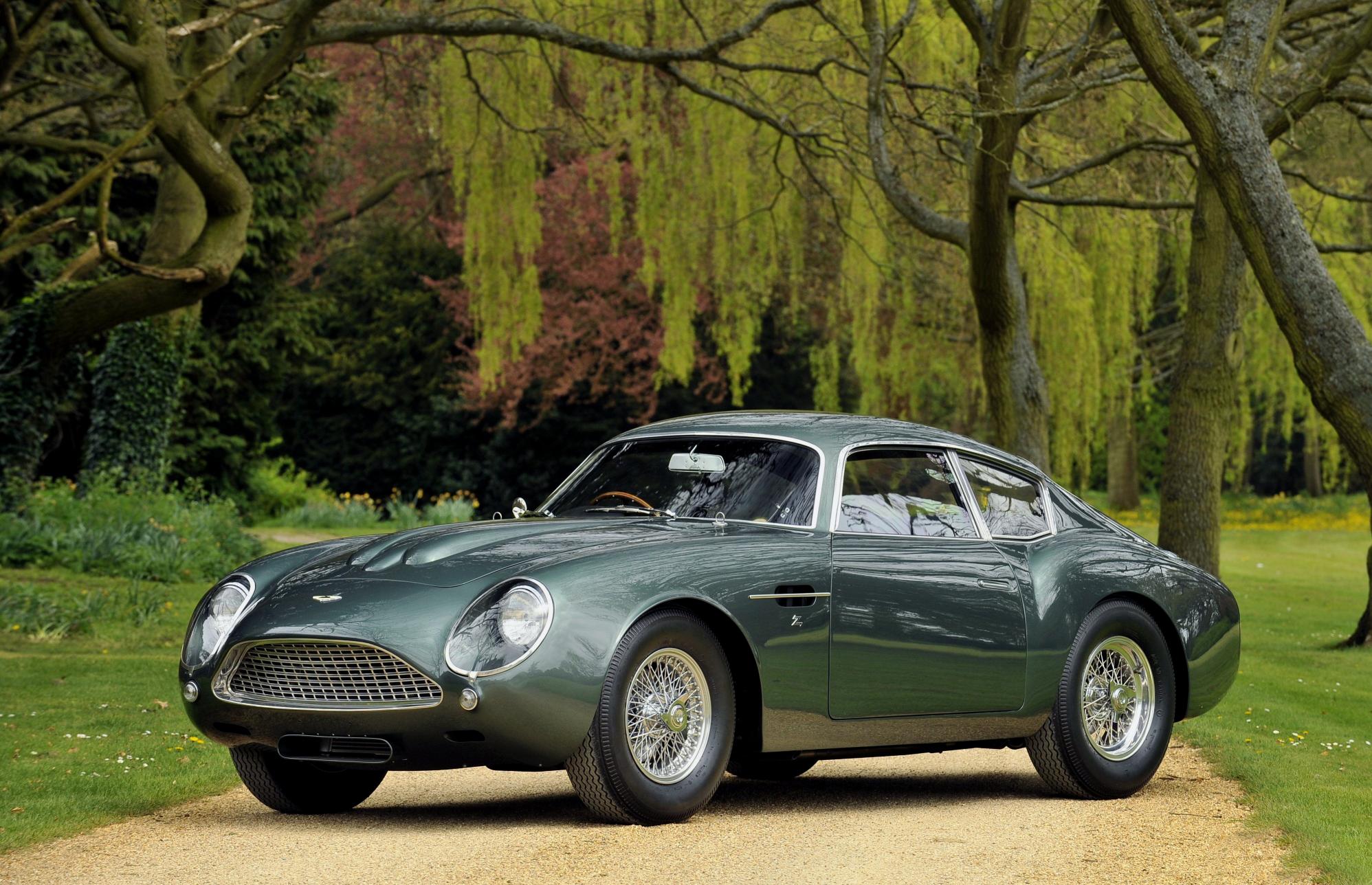 Aston Martin DB4 GT Zagato Re-creation