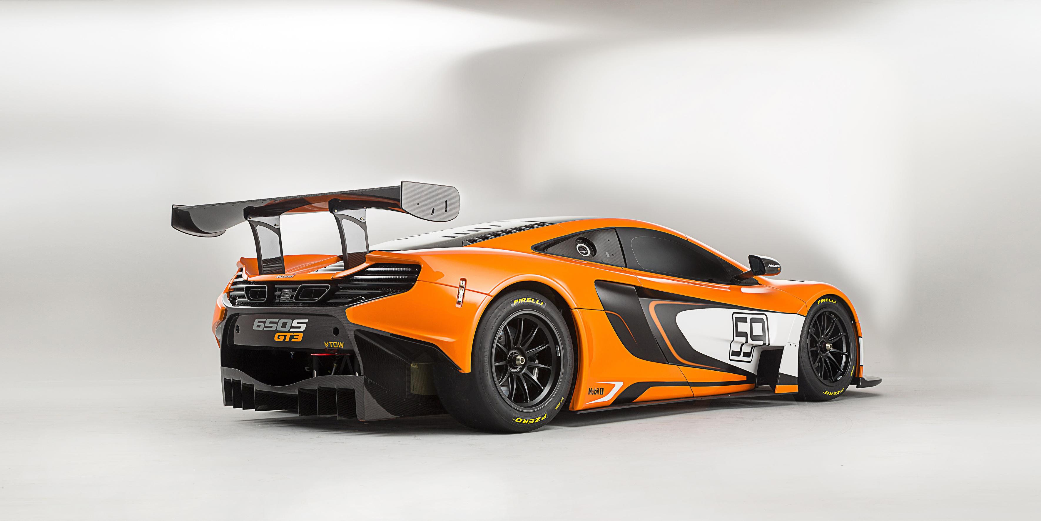 McLaren_650S_GT3_rear3q