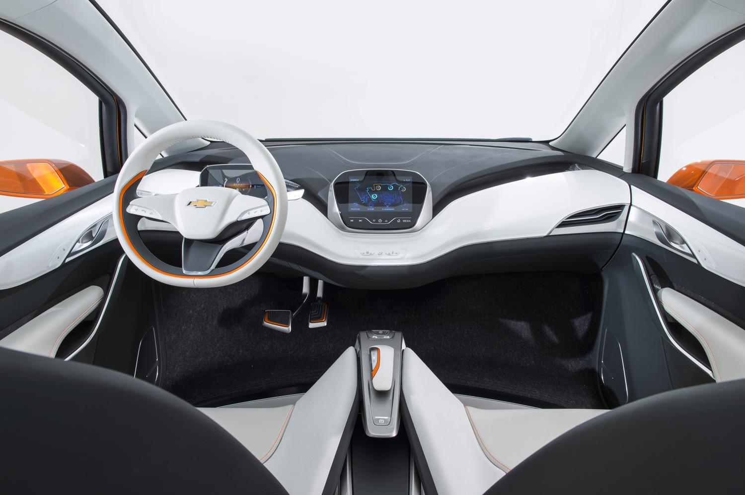 2015-Chevrolet-BoltEV-Concept-interior-006