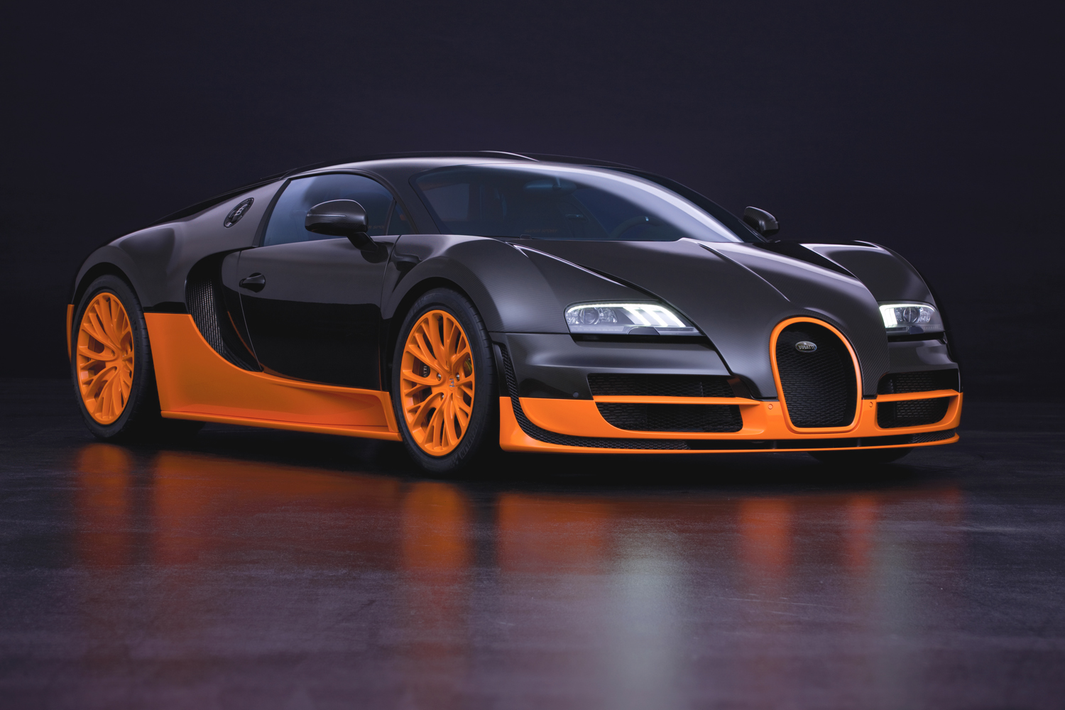001_Bugatti_Veyron_16.4_Super_Sport_World_Record_Edition