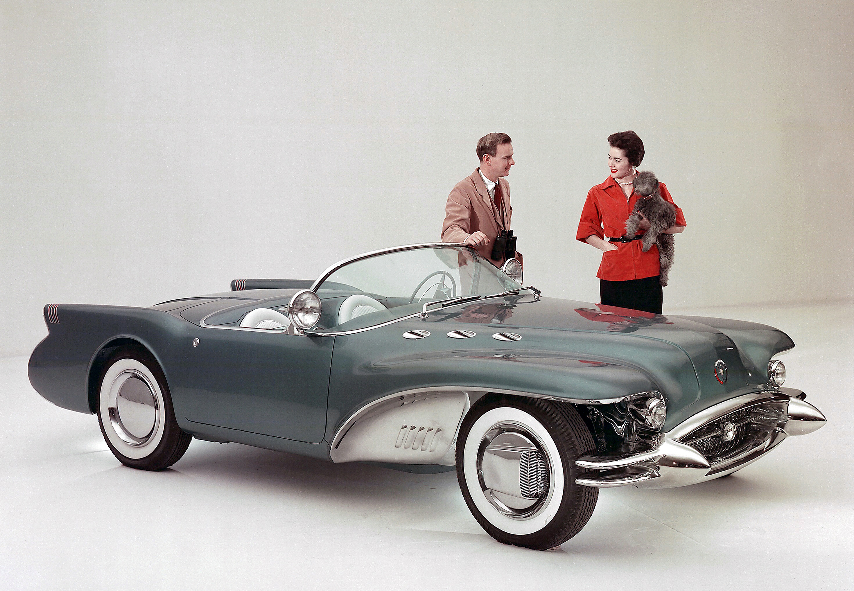 The 1954 Buick Wildcat II concept used a specially modified version of the company’s recently introduced “Nailhead” V-8 engine.