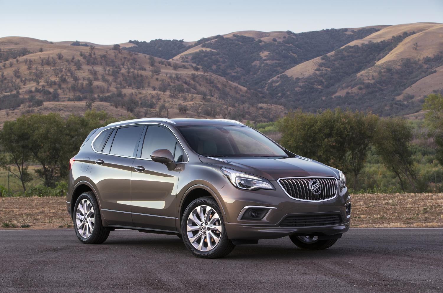 2016-Buick-Envision-009