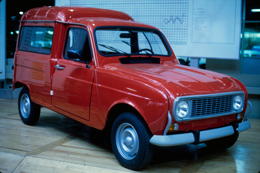 Renault 4 History