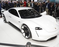 Porsche sports car concept Mission E (2)