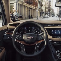 2017-Cadillac-XT5-017