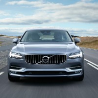 171453_Location_Volvo_S90_Front_Mussel_Blue