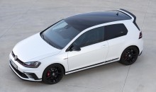 Golf GTI Clubsport Edition 40 16 with optional black wheels and painted roof