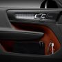 213054_New_Volvo_XC40_interior